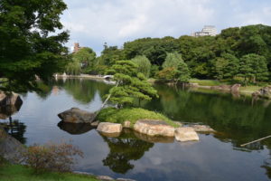 徳川園池