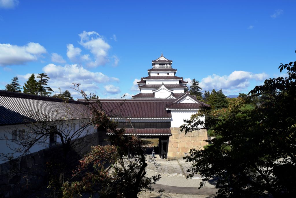 干飯櫓から見る会津若松城